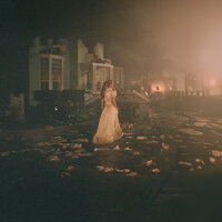 warm - Ariana Grande