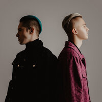 В ванной полной роз - Ownr & Niki L