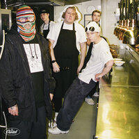 VUOHI - Yläkerta & Eevil Stöö