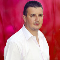 Cainii ce latra nu musca - Calin Crisan