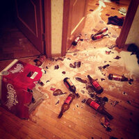 Двор - Карандаш