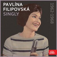 Umělá květina - Pavlína Filipovská & Petra Stolejdová