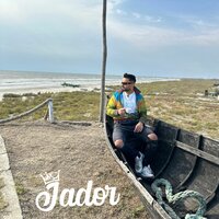 Roman în străinătate - Jador