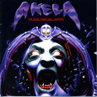 Füledbe mérget - Akela