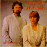 Anderea gorarik - Amaia Zubiria & Txomin Artola