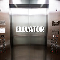 Elevator - LalaTv & Lục Huy