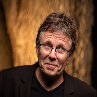 Techno Euro Groovin - Paul Adams