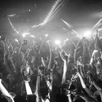 Хиппи энд - Zack